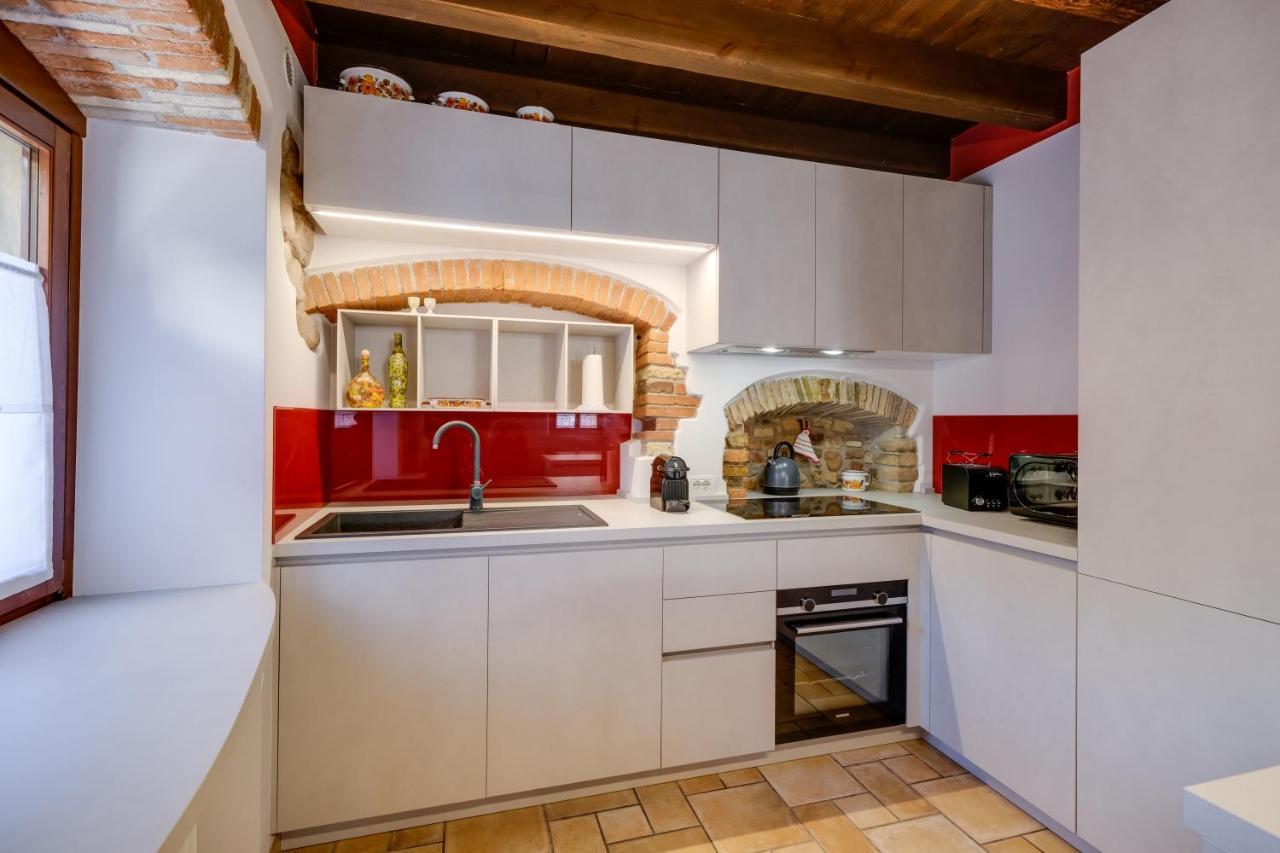 Ca' Gremal - Casa Vacanze Tra Le Colline Del Garda - Calmasino Di Bardolino Exterior photo